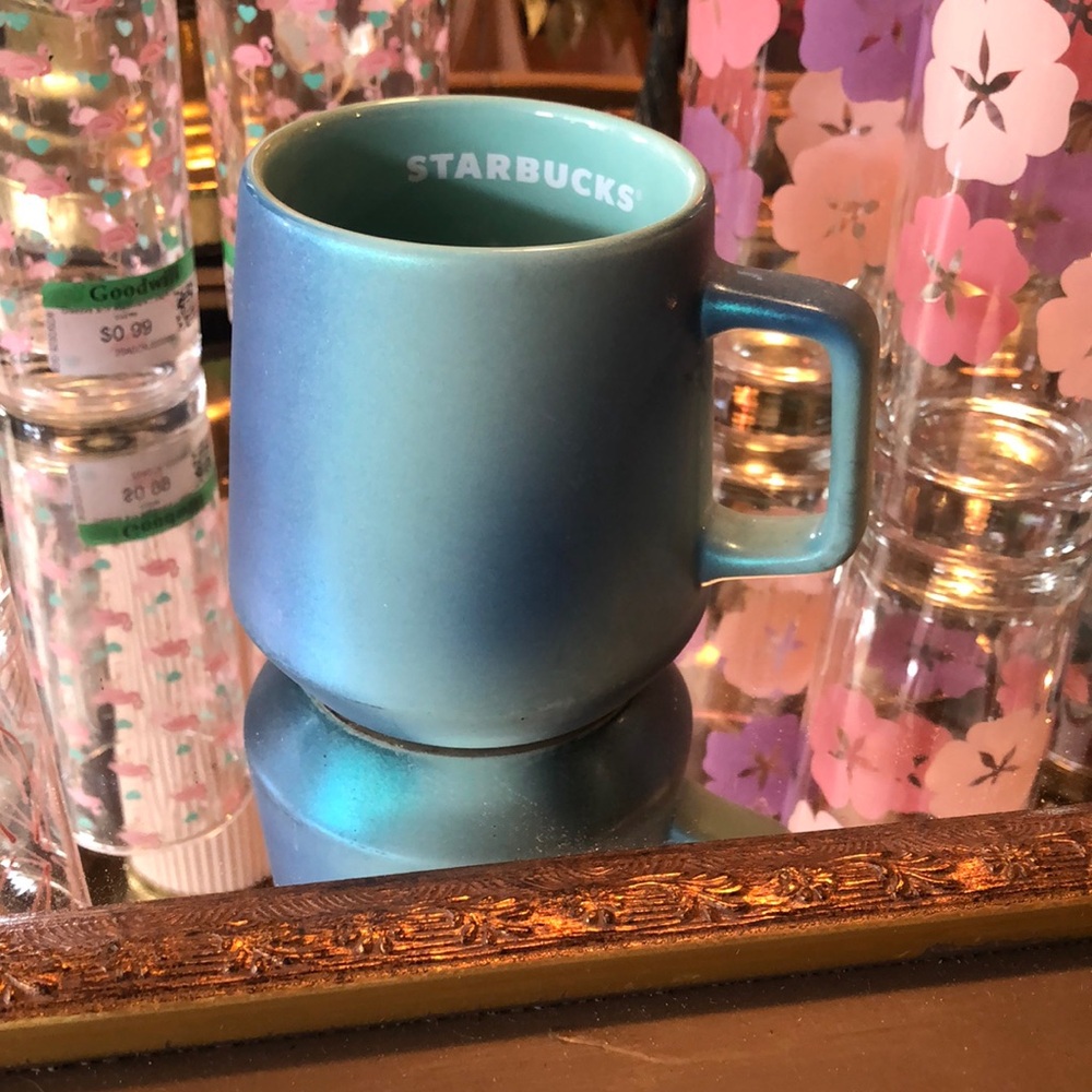 🦄STARBUCKS Iridescent Blue and Pink Mug 🦄